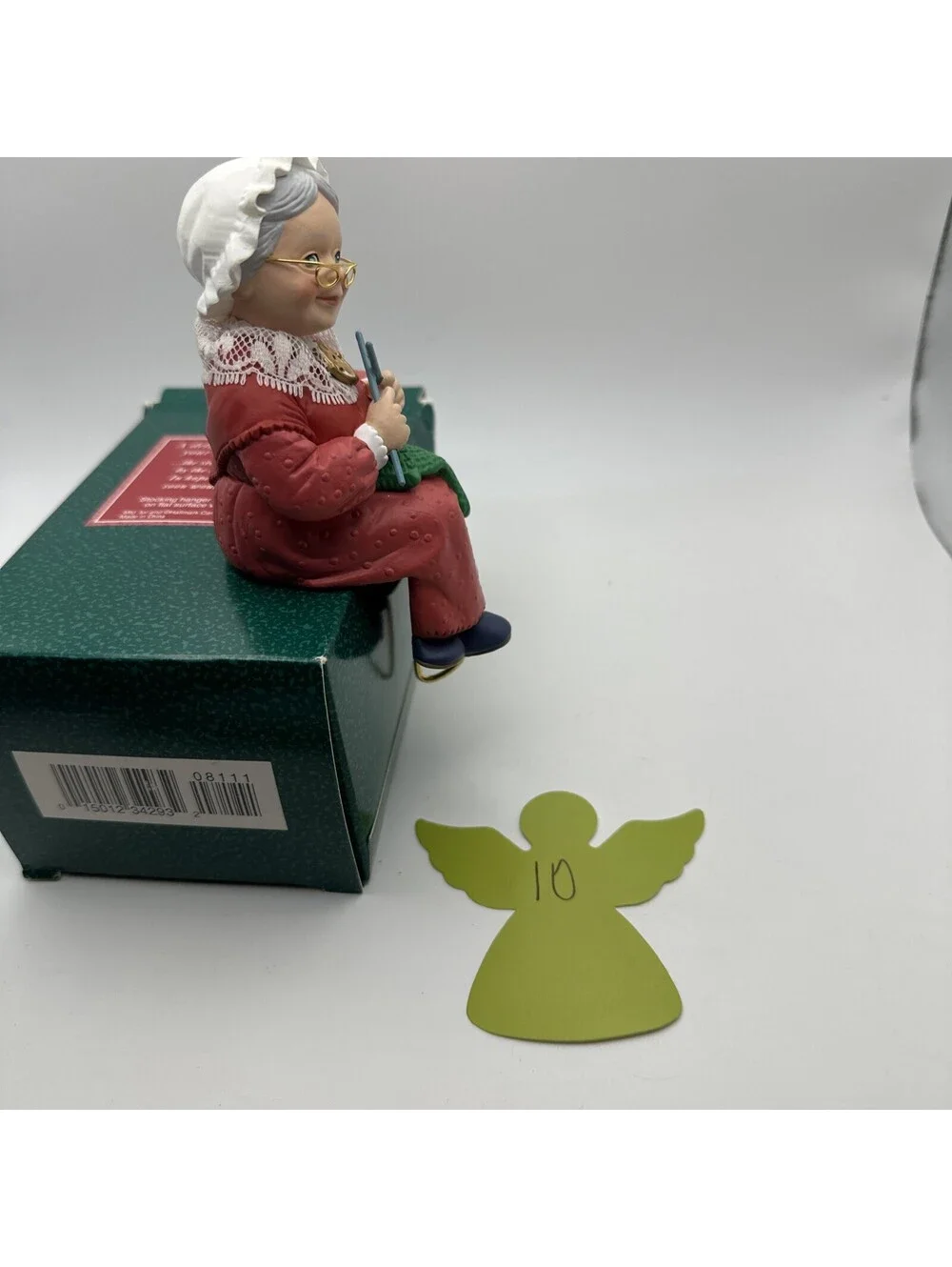 Vintage 1988 Hallmark Holiday Christmas Stocking Hanger 